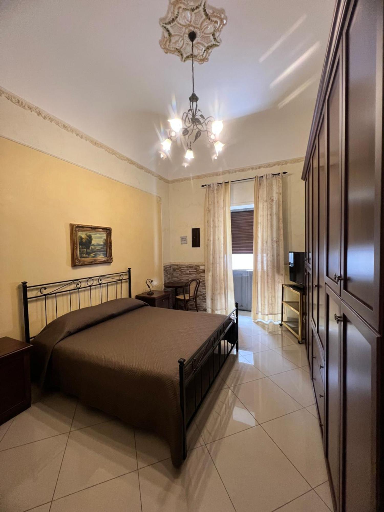 De Lorenzo 21 Apartment Катания Екстериор снимка